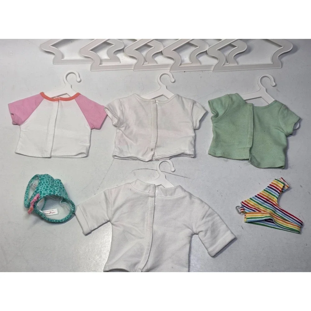 American Girl Set of T-Shirt‎ Clothes with Hangers